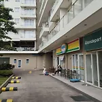 Brand New 2Br Apartment Gateway Pasteur By Travelio