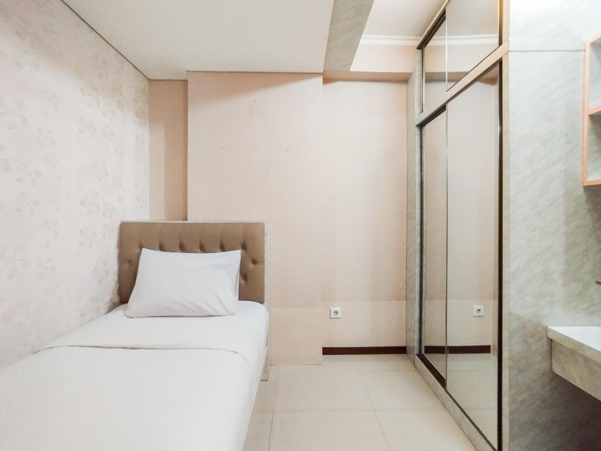 Brand New 2br Gateway Pasteur By Travelio * Bandung